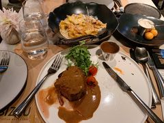 -Bizou American Brasserie(太古广场店)