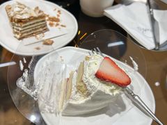 复古风咸奶油拿破仑-LING 法式甜品(茂名北路店)