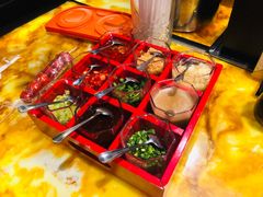 -领鲜天下·焗海鲜·花胶鸡(天目里店)