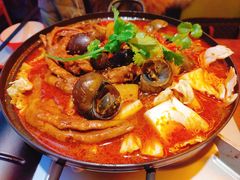 -老闵田螺馆·南昌市井菜·特色小吃(总店)