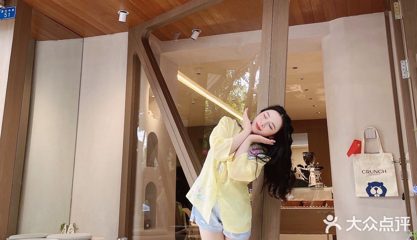 成都新店｜治愈系莫兰迪色调咖啡馆Crunch