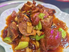 -瑞杰烧烤店·24小时营业(山东路店)