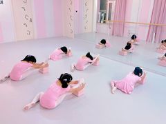 -桃子公主舞蹈培训(万柳校区)