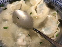 -泓历皇朝酒店(东亭店)