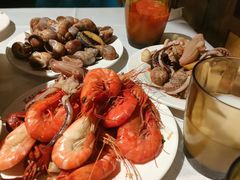 -领鲜活海鲜榴莲自助火锅(东门店)