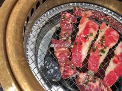 -山川小町·极番烧肉(新地假日广场店)