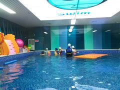 -Swim斯卫姆国际儿童游泳中心(红博中央公园店)