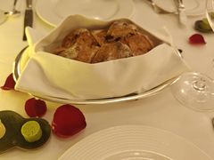 餐前面包-上海和平饭店-华懋阁 The Cathay Room