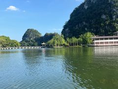 -星湖旅游景区七星岩