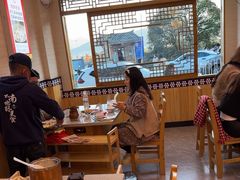 -阿婆情腊排骨火锅(金虹路店)
