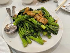 猪油渣炒菜心-凯悦大酒楼