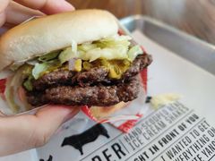 二重奏汉堡-FATBURGER 特富客汉堡(外交公寓店)