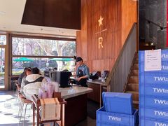 -星巴克臻选(南京艾尚天地店)