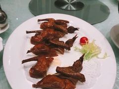 -亢龙太子酒轩(东湖店)