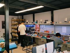 -鸿漾科技·手机维修·回收换新(上海旗舰店)