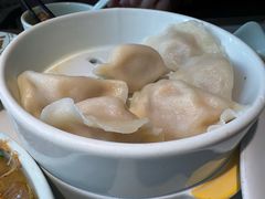 秋季限定蟹黄饺-船歌·鱼水饺青岛菜(闽江二路店)