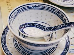 -广信牛奶甜品世家(台东店)