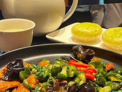 小脆瓜炒雪花猪肉-闽和南(深圳万象城店)