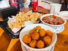 -炉小二铜锅牛蛙•川湘菜(三里屯店)