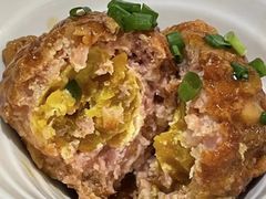蛋黄狮子头-金春禧(世茂国际广场店)