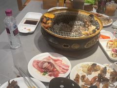 -山焱·炭火自助烤肉(周浦万达店)