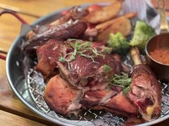 -埠口精酿夜景餐酒吧· BREWPORT BISTRO(长嘉汇重庆之眼店)