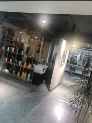 -HG美发设计沙龙