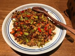 -云海肴·汽锅鸡·云南菜(天山百盛优客店)