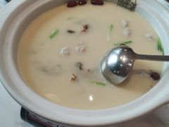 -鱼痴渔醉·食鲜集(月亮湾店)