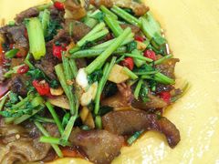 小炒黄牛肉-复旦大学江湾校区食堂