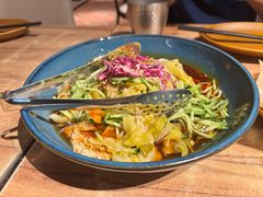 石自河凉皮-耶里夏丽·丝路新疆菜·清真食品(徐家汇臻选店)