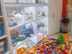 -斯坦星球AI编程·机器人科创·科学实验·信奥·思维·STEM·乐高·竞赛考级(长宁虹桥大融城荟聚中心)