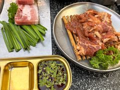 -红泥小火炉·东北泥炉烤肉(天一旗舰店)