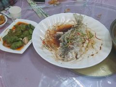 -亚黑亚炕锅农家美食(清水河店)