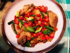 -昱龙大盆牛蛙馆(三兴街总店)