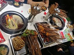 -钢管厂五区小郡肝串串香(奥克斯广场锦城万达店)