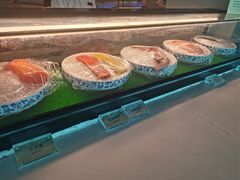 -亚洲国际大酒店·云顶阁旋转自助餐厅