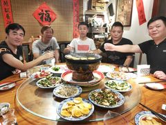 -义聚成老北京炙子烤肉(门框店)