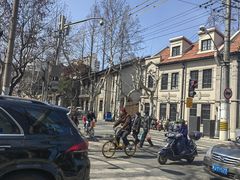 -衡山路(地铁站)