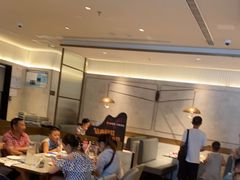 等位区-必胜客(乐山世豪PH店)