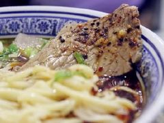 -牛一嘴·兰州牛肉面·大盘鸡(财富中心店)