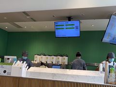 -奈雪的茶(优特汇店)