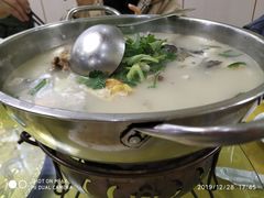 鱼头白汤-百味园土菜馆(迎宾东路店)