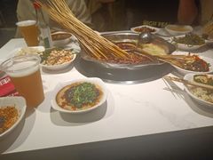 -佰人王串串香火锅(洋珠巷店)