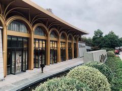 -丽华园·武汉地标楚菜餐厅(青山江滩店)