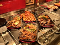 -圣丰索菲特·2 On 988 Café 自助餐厅