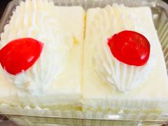 -红宝石·鲜奶小方·海派西点房(南丹店)