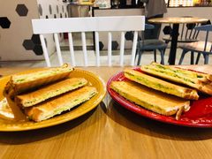 咖椰吐司-HELLO 27 意面·沙拉·帕尼尼