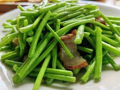 -莲餐厅·湖北菜·潜江小龙虾店(愚园路店)