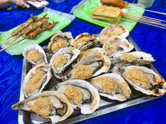 -蚝哥花姐湛江烤生蚝(美丽湾市场店)